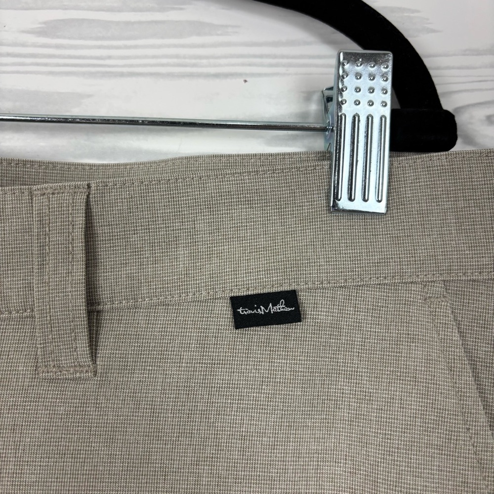 Travis Mathew Men’s Beck 2.0 Khaki Shorts Size 38 - Picture 4 of 9